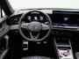 Volkswagen Tiguan 1.5 eHybrid R-Line | Trekhaak | Panoramadak | Black Style | Head-Up Display |