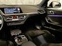 BMW 1-Serie 118i M Sport Shadowline|Pano|Keyless|HeadUp|Harman/Kardon|Alcantara|Kuipstoel|Elektrische stoelen|Sfeerverlichting|