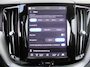 Volvo XC60 2.0 T8 Plug-in hybrid AWD Ultimate Black Edition | Trekhaak elektr. | Luchtvering | Schuifdak | Leer | Geheugenstoelen | B&W audio | Stoelventilatie | Winterset | Zeer nette auto |