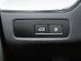 Volvo XC60 2.0 T8 Plug-in hybrid AWD Ultimate Black Edition | Trekhaak elektr. | Luchtvering | Schuifdak | Leer | Geheugenstoelen | B&W audio | Stoelventilatie | Winterset | Zeer nette auto |