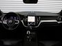 Volvo XC60 2.0 T8 Plug-in hybrid AWD Ultimate Black Edition | Trekhaak elektr. | Luchtvering | Schuifdak | Leer | Geheugenstoelen | B&W audio | Stoelventilatie | Winterset | Zeer nette auto |