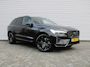Volvo XC60 2.0 T8 Plug-in hybrid AWD Ultimate Black Edition | Trekhaak elektr. | Luchtvering | Schuifdak | Leer | Geheugenstoelen | B&W audio | Stoelventilatie | Winterset | Zeer nette auto |