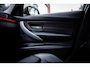 BMW 3-Serie Touring 328i Touring | PDC | Xenon | Navi | PDC | 18" lmv | Trekhaak | Climate