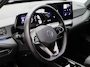 Volkswagen ID.3 Pro Business 59 kWh 204 Pk | Nieuw Model | Stoel/Stuurverwarming | 360 Camera | Trekhaak | Adaptive Cruise | Navigatie | 18 Inch | 67.315 Km !!