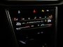 Volkswagen T-Roc 1.5 TSI Style 150 pk Automaat (DSG) | Navigatie | Panoramadak | Parkeersensoren (Park assist) | Achteruitrijcamera | Adaptieve cruise control | Stoelverwarming | Apple carplay / Android auto |