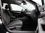 Volkswagen Golf 1.5 eHybrid Life Edition | Trekhaak | 360 Camera | Adaptieve Cruise Control | 18" LMV |
