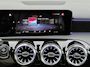 Mercedes-Benz A-klasse 250 e AMG Line / Trekgewicht 1600 kg / Stoelverwarming / Achteruitrijcamera / Apple Carplay Android Auto / Cruise control / Keyless start / Parkeersensoren voor en achter / Climate control /