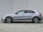 Mercedes-Benz A-klasse 250 e AMG Line / Trekgewicht 1600 kg / Stoelverwarming / Achteruitrijcamera / Apple Carplay Android Auto / Cruise control / Keyless start / Parkeersensoren voor en achter / Climate control /