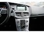 Volvo V40 2.0 D2 Inscription * DEALER ONDERHOUDEN * + PANO / LEDER / MEMORY / CAMERA