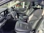 Subaru Outback 2.5i Premium | Trekhaak afneembaar | Navigatie | schuif/kanteldak | Lederen bekleding | Stoelen met geheugen | 2000 kg trekgewicht |