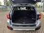 Subaru Outback 2.5i Premium | Trekhaak afneembaar | Navigatie | schuif/kanteldak | Lederen bekleding | Stoelen met geheugen | 2000 kg trekgewicht |