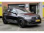 Volkswagen Tiguan 1.5 TSI R-Line Business+. camera. CarPlay. stoelverwarming.trekhaak