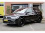 Volkswagen Tiguan 1.5 TSI R-Line Business+. camera. CarPlay. stoelverwarming.trekhaak