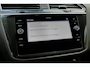 Volkswagen Tiguan 1.5 TSI R-Line Business+. camera. CarPlay. stoelverwarming.trekhaak