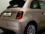 Fiat 500 42 kWh | Apple CarPlay - Android Auto | Stoelen verwarmd | Dodehoek detectie Rijklaar