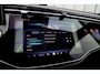 Mercedes-Benz E-klasse 300e Exclusive Line | 313PK | Hyperscreen | Massage | Achterasbesturing | Luchtvering | Head-up | Burmester 4D | Digital-light.