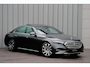 Mercedes-Benz E-klasse 300e Exclusive Line | 313PK | Hyperscreen | Massage | Achterasbesturing | Luchtvering | Head-up | Burmester 4D | Digital-light.