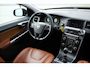 Volvo V60 1.6 T3 | Trekhaak | Clima / Cruise control | Leder | NAP | APK |