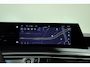 Peugeot E-3008 Allure 210 pk 73 kWh 525 WLTP Trekhaak | Warmtepomp | Panoramic Navigation