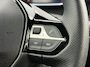 Peugeot 2008 1.2 Hybrid 145 GT | Navigatie | Camera voor & achter | CarPlay | Adaptive Cruise | KeyLess |
