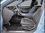 Voyah Free Flagship | Panoramadak | Dynaudio Hi-Fi | 360° Camera | Luchtvering | Adaptieve Cruise Control | Dodehoekassistent | Apple CarPlay | Android Auto | Elektrisch Verstelbare Stoelen + Massage | Stoelverwarming | Stoelventilatie | Sfeerverlichting | Elektrische Achterklep