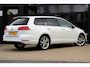 Volkswagen Golf Variant 1.0 TSI Highline | Led | Navi | Carplay | Multimedia | Cruise Control |