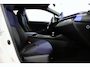 Toyota C-HR / C-HR+ 1.8 Hybrid Bi-Tone Plus | Navigatie | Dodehoek detectie | JBL | Stoel-/stuurverwarming | Full LED | Parkeersensoren voor/achter | Keyless | Adaptive Cruise | Clima | 18 inch
