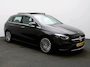 Mercedes-Benz B-klasse 250 e Business Solution AMG / Premium Plus/ Panoramadak/ 19 inch/ Sfeerverlichting/