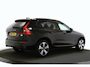Volvo XC60 2.0 T6 Plug-in Hybrid AWD Plus Dark | Long Range | Panoramadak | Achteruitrijcamera | Keyless Entry | Elektrische Achterklep | Elektrisch Verstelbare Voorstoelen | Cruise Control | Google Navigatie | Apple Carplay | Android Auto