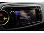 Toyota Yaris 1.5 Hybrid Dynamic | Keyless | Cruise Control | Clima | Camera | Premium audio | 15 inch | Bluetooth | Dakspoiler