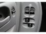 Chrysler Grand Voyager 3.3i V6 SE | 7 Persoons |