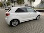 Kia Rio 1.0 TGDI DynamicLine*CARPLAYE*VELGEN*CAMERA*CRUISE*NAVI*ELKT-RAAM*