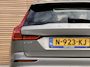 Volvo V60 2.0 B3 Core Panodak / Trekhaak / Camera / Harmen/Kardon / All Season