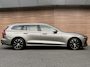 Volvo V60 2.0 B3 Core Panodak / Trekhaak / Camera / Harmen/Kardon / All Season