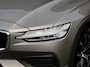 Volvo V60 2.0 B3 Core Panodak / Trekhaak / Camera / Harmen/Kardon / All Season