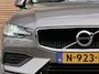 Volvo V60 2.0 B3 Core Panodak / Trekhaak / Camera / Harmen/Kardon / All Season