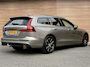 Volvo V60 2.0 B3 Core Panodak / Trekhaak / Camera / Harmen/Kardon / All Season