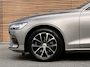 Volvo V60 2.0 B3 Core Panodak / Trekhaak / Camera / Harmen/Kardon / All Season