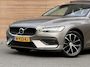 Volvo V60 2.0 B3 Core Panodak / Trekhaak / Camera / Harmen/Kardon / All Season