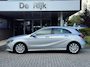 Mercedes-Benz A-klasse 180 Business Solution | Navi, Camera, Cruise, Trekhaak, Airco, Half leder | NAP |
