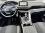 Peugeot 3008 1.2 PureTech Active Navi|Camera|Carplay|D-riem vv in 2026|Clima|Cruise|Trekhaak|N.A.P|APK tot 07-2027