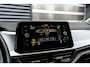 Volkswagen T-Roc 1.0 TSI 110pk Life | Trekhaak | Navigatie | CarPlay/Android Auto | Camera Achter