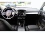 Volvo XC40 1.5 T5 Recharge R-Design Heel compleet! | Nieuw Leer! | Fusion Red | Trekhaak |