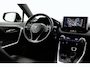 Toyota RAV4 2.5 Hybrid 2WD Bi-Tone | Navigatie | Apple Carplay / Android Auto | Stoelverwarming | Leder | Parkeersensoren voor/achter | Camera | Keyless | Adaptive Cruise | Clima | 18 inch