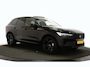 Volvo XC60 2.0 T8 Plug-in Hybrid AWD Ultra Black Edition | Long Range | Bowers Wilkins Audio | Panoramadak | Head-up Display | Nappaleder | Stoelventilatie | Stoelmassage | 360 Graden Camera | Keyless Entry | Elektrische Achterklep | Elektrisch Verstelbare Voorstoelen | Stoelverwarming voor en achter | Cruise Control Adaptief | BLIS | Google Navigatie | Apple Carplay | Android Auto