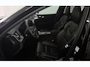 Volvo XC60 2.0 T8 Plug-in Hybrid AWD Ultra Black Edition | Long Range | Bowers Wilkins Audio | Panoramadak | Head-up Display | Nappaleder | Stoelventilatie | Stoelmassage | 360 Graden Camera | Keyless Entry | Elektrische Achterklep | Elektrisch Verstelbare Voorstoelen | Stoelverwarming voor en achter | Cruise Control Adaptief | BLIS | Google Navigatie | Apple Carplay | Android Auto