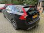 Volvo V60 2.4 D6 AWD Plug-In Hybrid Summum Leer . schuifdak. zeer goed onderhouden . rekening aanwezig . sportvelgen . cruise .navi. trekhaak.