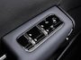 Voyah Courage Business Edition 80 kWh | Schuifdak | Surface Soundsystem | 360° camera | Massage stoelen | Surface Sound geluidssysteem | Adaptieve cruise control | Head-up Display | Sfeerverlichting | Dodehoekassistentie | Smartphone integratie | Keyless entry | Elektrische achterklep