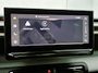 Citroën C3 Aircross SUV Plus Hybrid 145pk Automaat | Navigatie via draadloze Apple Carplay / Android Auto | Achteruitrijcamera | Climate Control | Cruise Control | Parkeersensoren | Bluetooth | Comfortstoelen | Elektrisch inklapbare spiegels | Donker getint glas | Led koplampen | All seasonbanden |