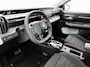 Citroën C3 Aircross SUV Plus Hybrid 145pk Automaat | Navigatie via draadloze Apple Carplay / Android Auto | Achteruitrijcamera | Climate Control | Cruise Control | Parkeersensoren | Bluetooth | Comfortstoelen | Elektrisch inklapbare spiegels | Donker getint glas | Led koplampen | All seasonbanden |